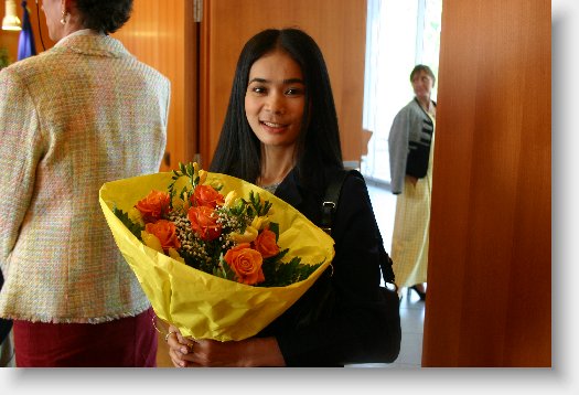 marry_20060424-141750.JPG