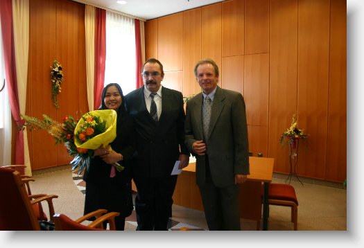 marry_20060424-141928.JPG